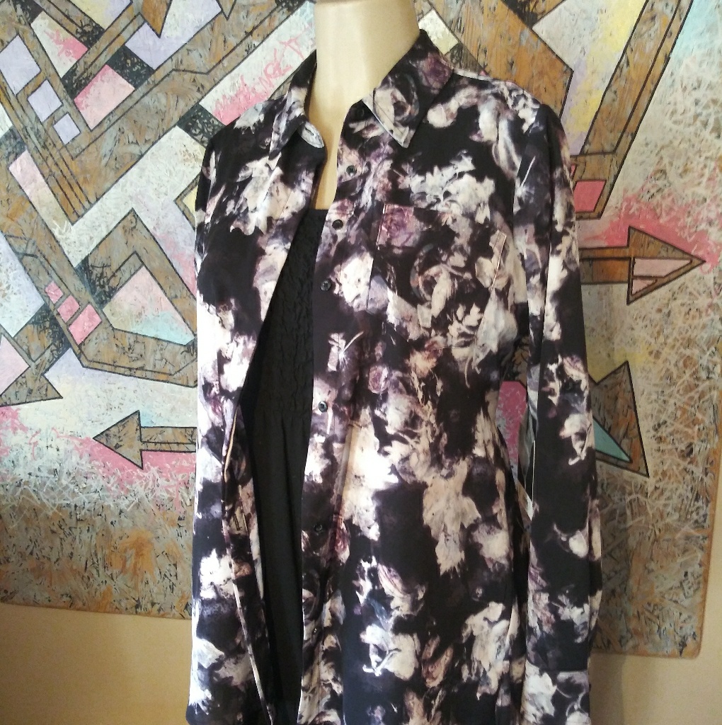 Vera Wang Button Down Blouse